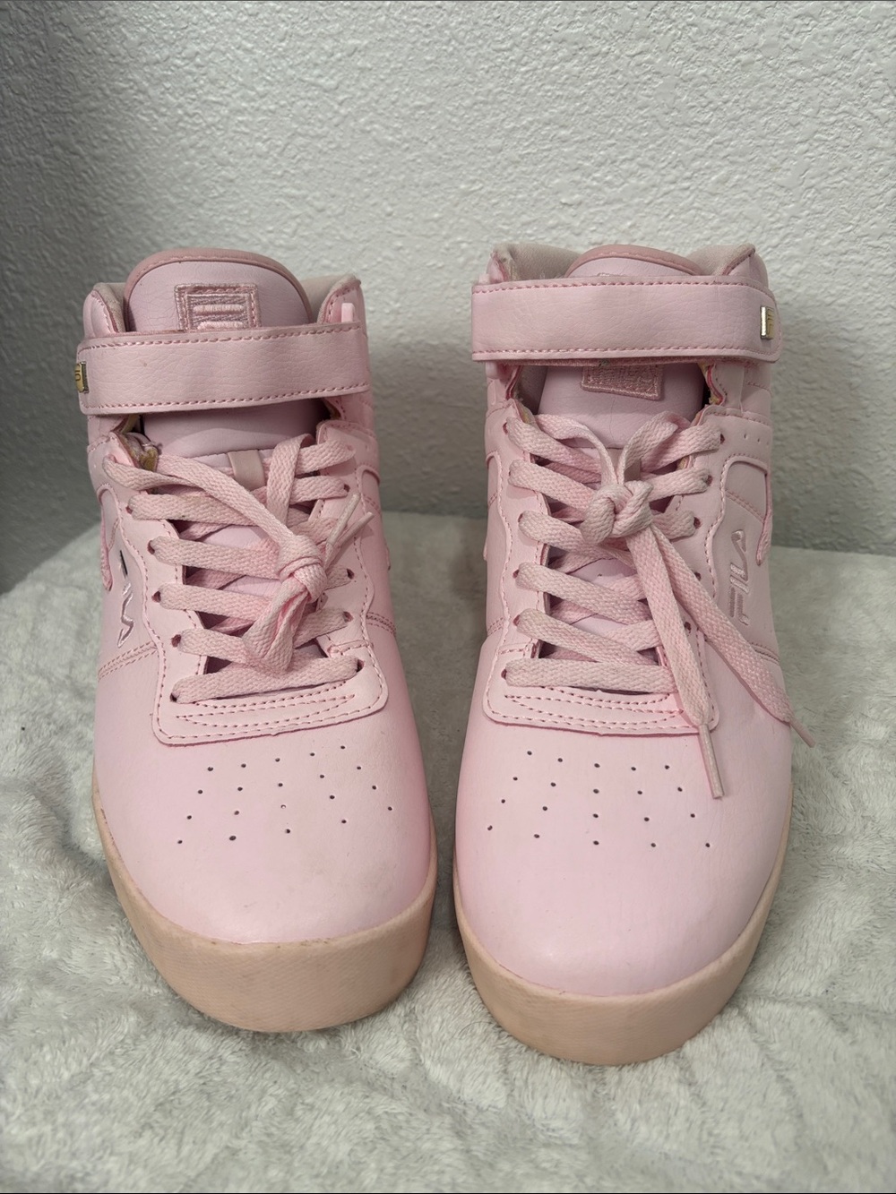 FILA Pink High Top Sneakers Women’s Size 10 Lace Up Hook & Loop Athletic Shoes - Picture 3 of 10